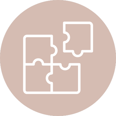 Graphik Puzzle auf rosa Hintergrund