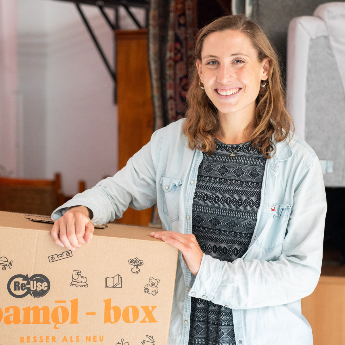 Stefanie Siedelmann mit noamol Box